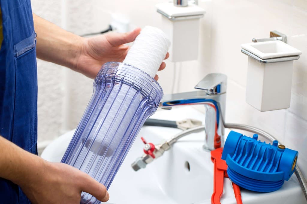 Установка фильтра для воды — замена картриджа фильтра